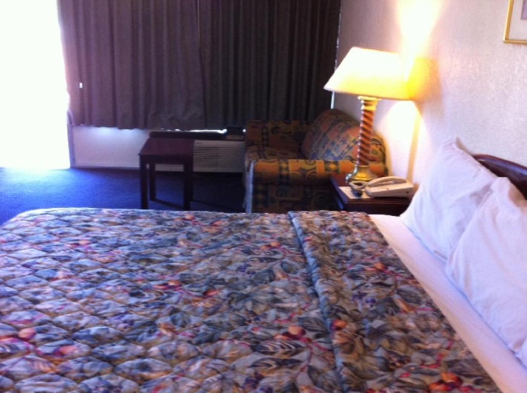 Kings Inn Valliant Zimmer foto